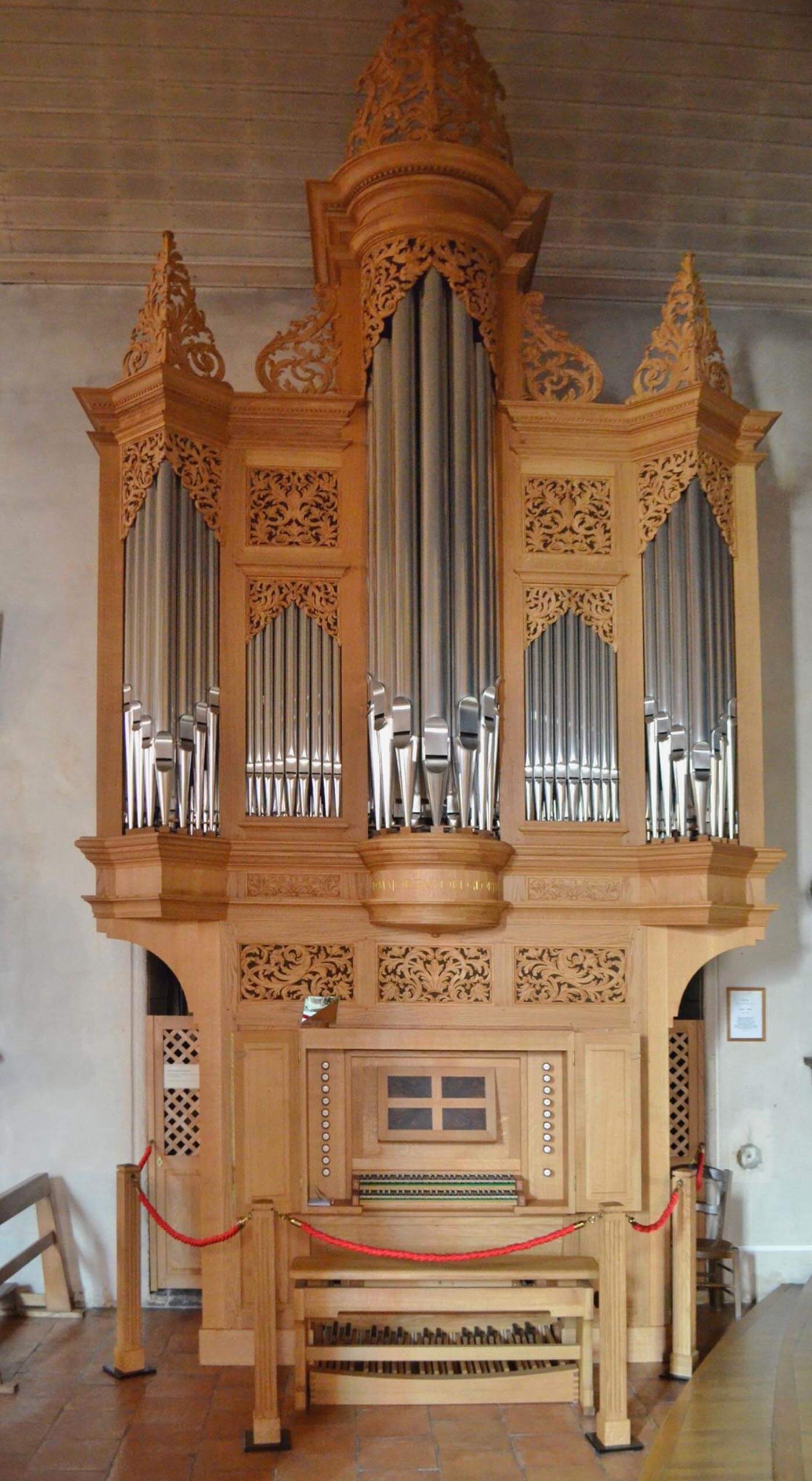 Construction d'un orgue neuf pour l'église catholique de St Médard en Jalles